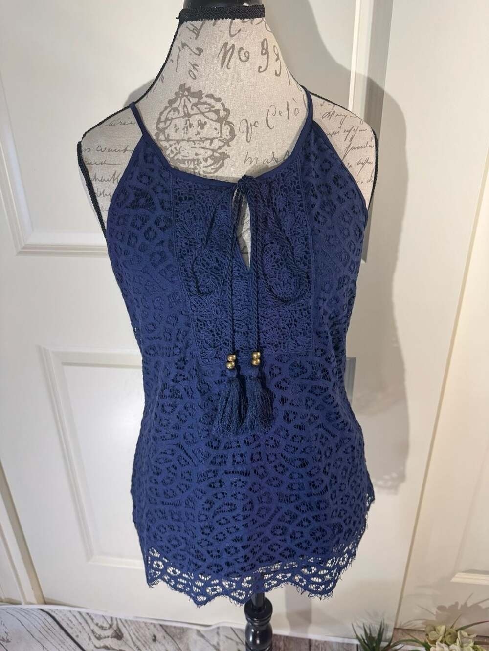 Solitaire Navy Blue Crochet Lace Tassel Tank Top Size M